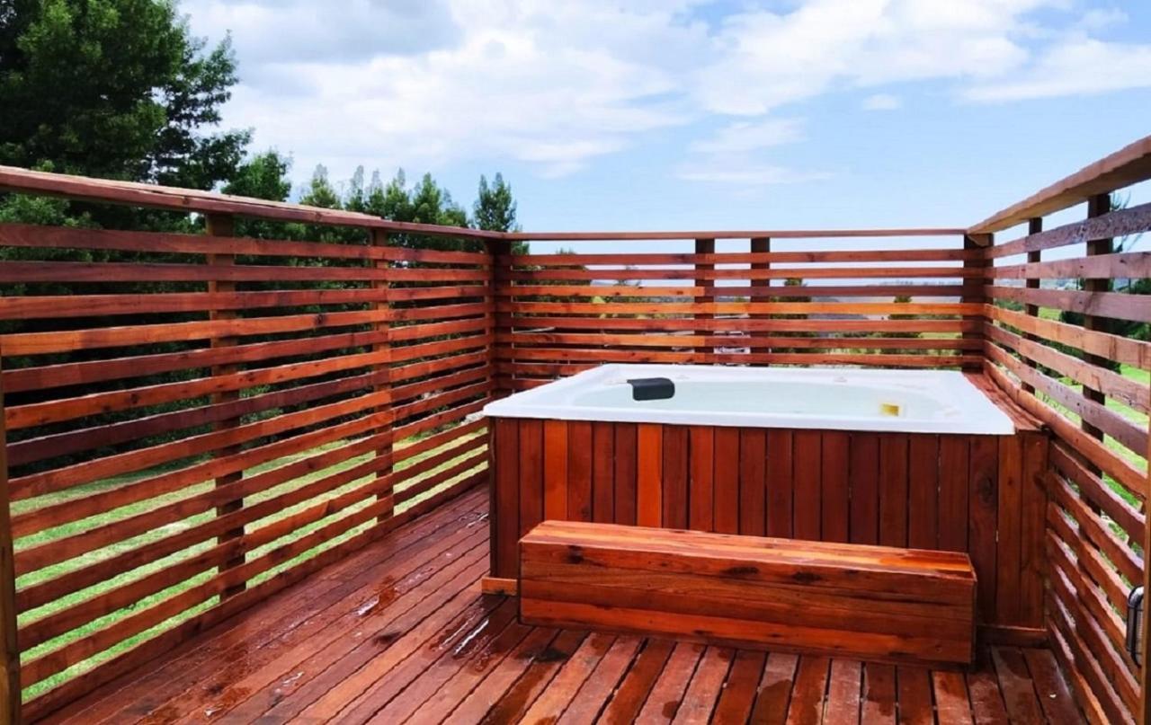 Green Hills Forest Lodge The Crags Экстерьер фото